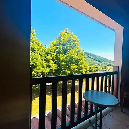 Du Mont Bar